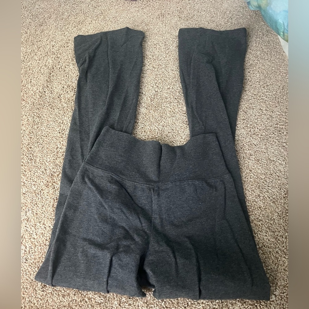 brandy melville flare leggings!